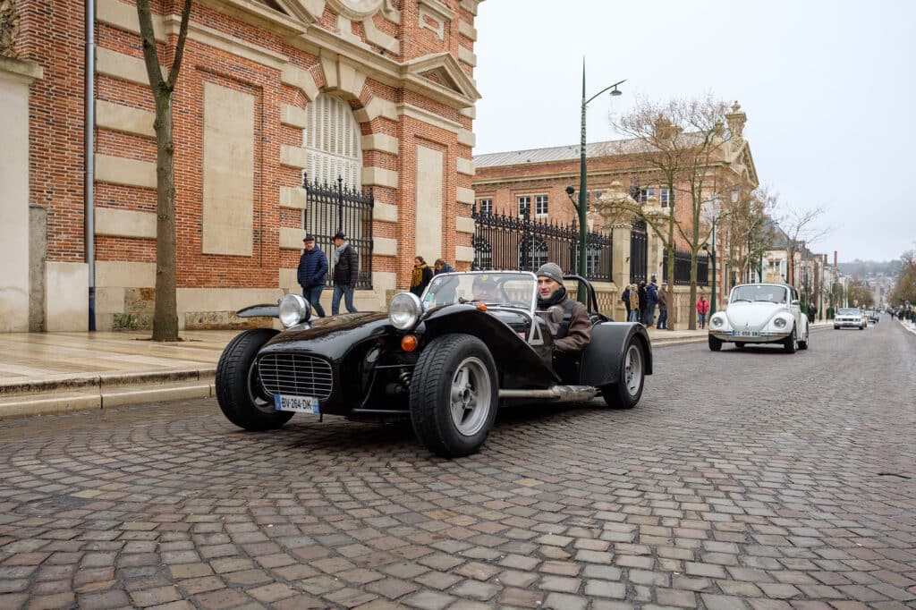 Parade Automobiles-1 (1)