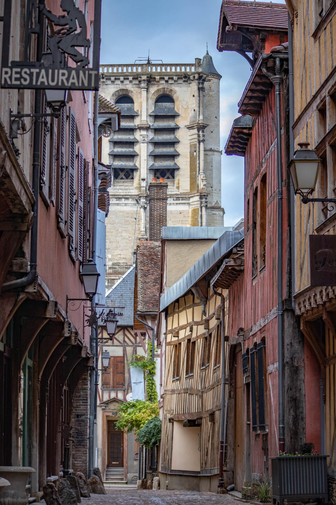 Troyes : Cité du Vitrail et du shopping